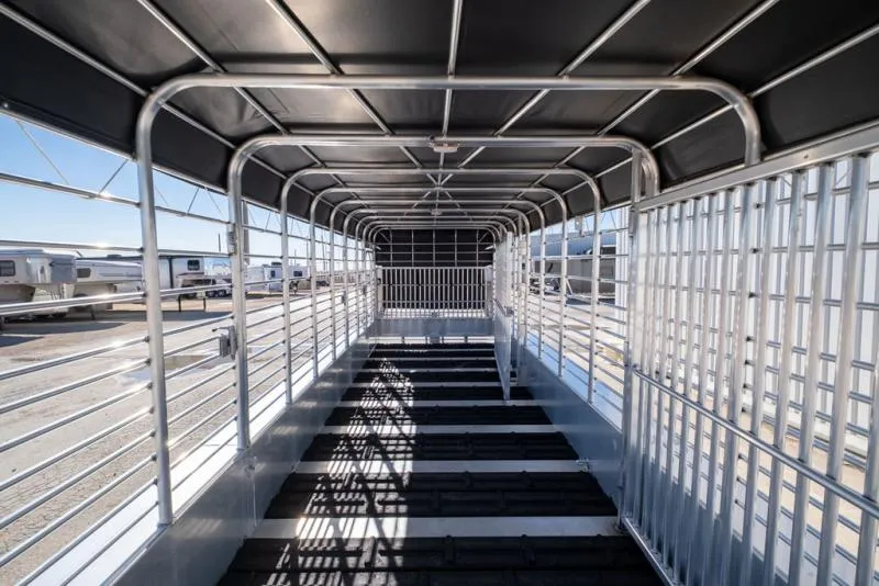 new Stock / Stock Combo Trailers Gooseneck  for sale, in Seguin, TX Thumbnail 15