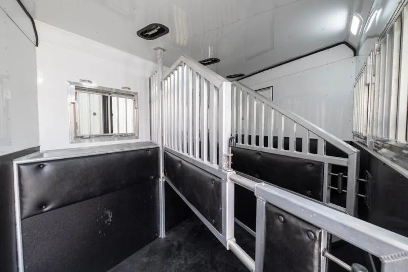 new Horse Trailers Merhow Trailers  for sale, in Seguin, TX Thumbnail 19