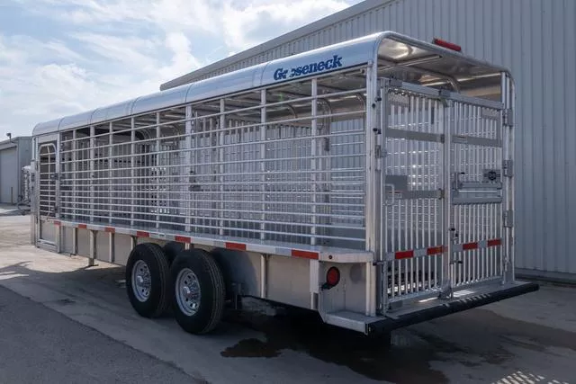 new Stock / Stock Combo Trailers Gooseneck  for sale, in Seguin, TX Thumbnail 3