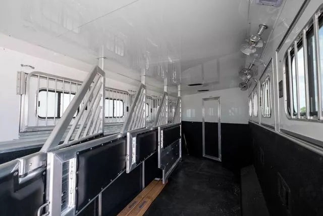 new Horse Trailers Cimarron Trailers  for sale, in Seguin, TX Thumbnail 51