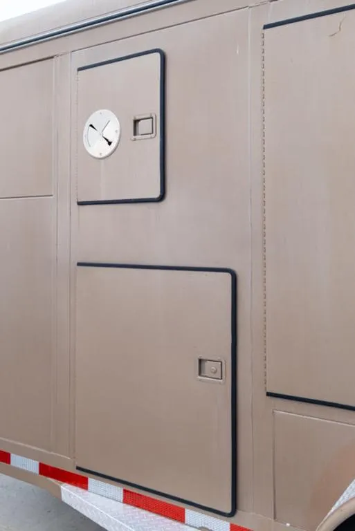 used Horse Trailers CM Trailers  for sale, in Seguin, TX Thumbnail 14