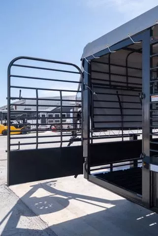 new Stock / Stock Combo Trailers Gooseneck  for sale, in Seguin, TX Thumbnail 7