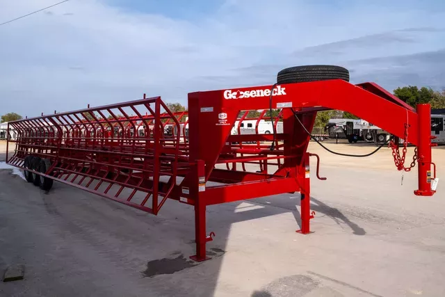 new Stock / Stock Combo Trailers Gooseneck  for sale, in Seguin, TX Thumbnail 9