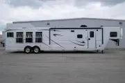used Horse Trailers Merhow Trailers  for sale, in Seguin, TX Thumbnail 15