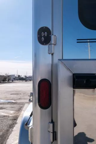 used Horse Trailers Cimarron Trailers  for sale, in Seguin, TX Thumbnail 18