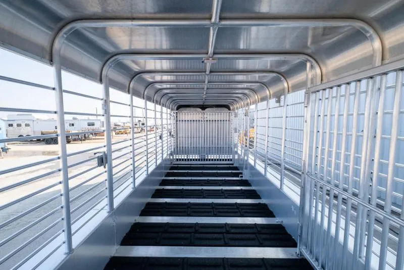 new Stock / Stock Combo Trailers Gooseneck  for sale, in Seguin, TX Thumbnail 14