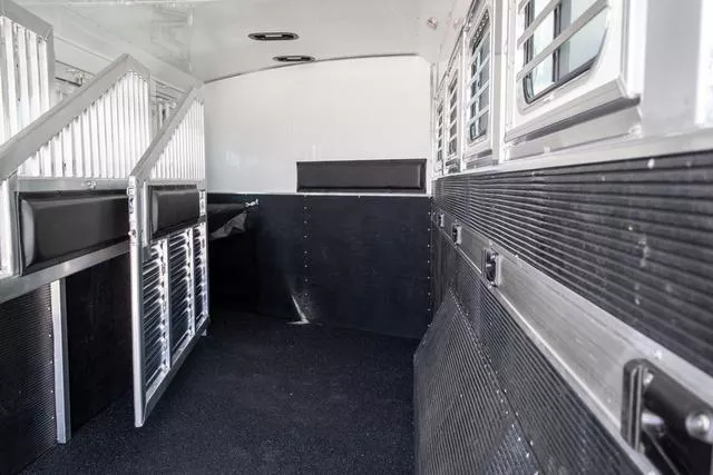 new Horse Trailers Elite Trailers  for sale, in Seguin, TX Thumbnail 31