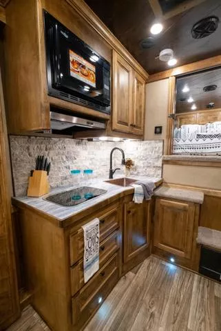 new Horse Trailers Cimarron Trailers  for sale, in Seguin, TX Thumbnail 13