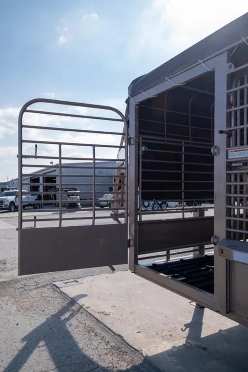 new Stock / Stock Combo Trailers Gooseneck  for sale, in Seguin, TX Thumbnail 7