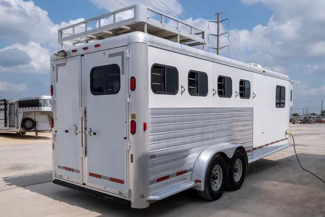 2003 Hart Trailers 4 Horse Weekender Trailer in Seguin, TX | Trailer Trader