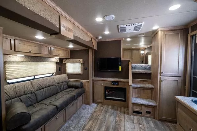 new Horse Trailers Merhow Trailers  for sale, in Seguin, TX Thumbnail 29