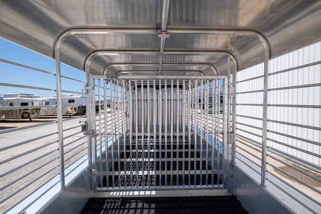 new Stock / Stock Combo Trailers Gooseneck  for sale, in Seguin, TX Thumbnail 19