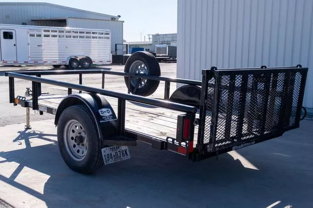 used Utility Trailers Diamond C Trailers  for sale, in Seguin, TX Thumbnail 3