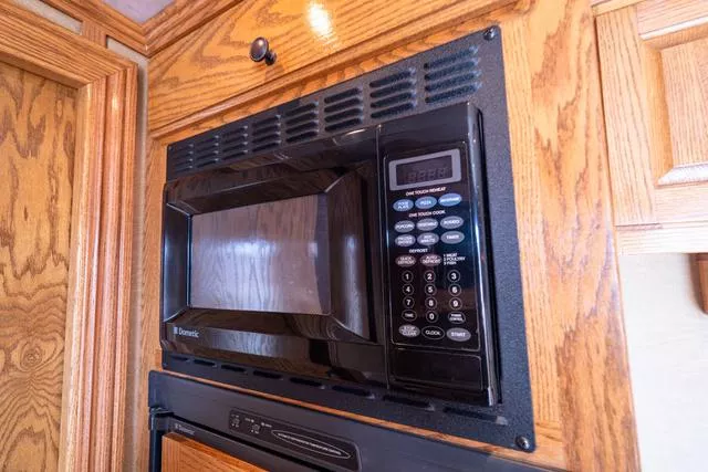 used Horse Trailers Bloomer  for sale, in Seguin, TX Thumbnail 27