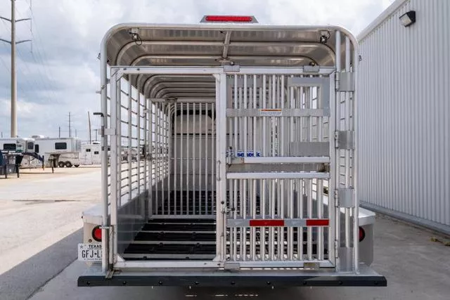 used Stock / Stock Combo Trailers Gooseneck  for sale, in Seguin, TX Thumbnail 11