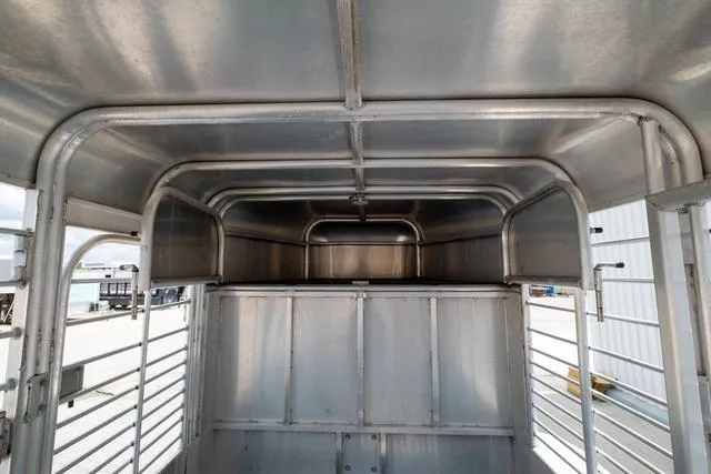 used Stock / Stock Combo Trailers Gooseneck  for sale, in Seguin, TX Thumbnail 17