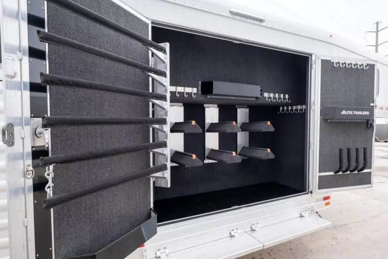 used Horse Trailers Elite Trailers  for sale, in Seguin, TX Thumbnail 10