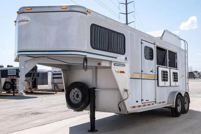 used Horse Trailers Sundowner Trailers  for sale, in Seguin, TX Thumbnail 5