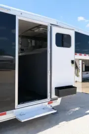 used Horse Trailers Cimarron Trailers  for sale, in Seguin, TX Thumbnail 8