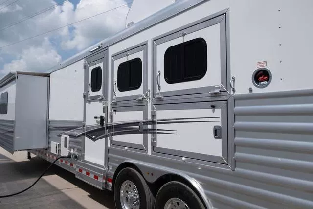 new Horse Trailers Elite Trailers  for sale, in Seguin, TX Thumbnail 42