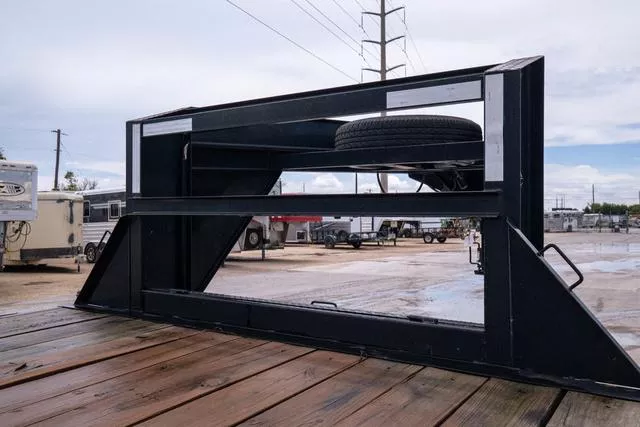 used Equipment / Flatbed Trailers PJ Trailers  for sale, in Seguin, TX Thumbnail 7