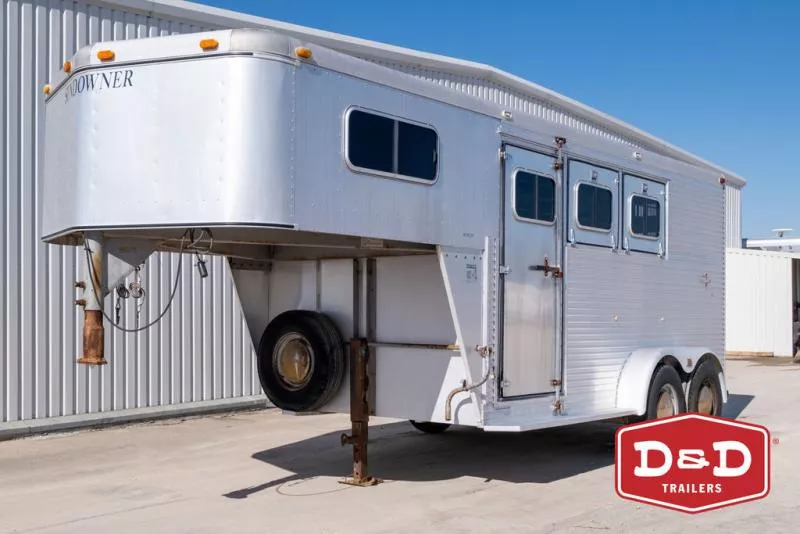 1991 Sundowner Trailers Sunlite 3 Horse Trailer