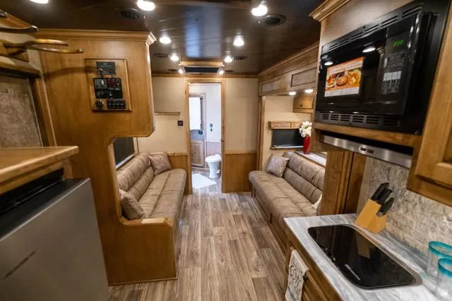 new Horse Trailers Cimarron Trailers  for sale, in Seguin, TX Thumbnail 17