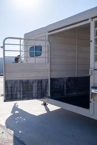 used Stock / Stock Combo Trailers Other  for sale, in Seguin, TX Thumbnail 13