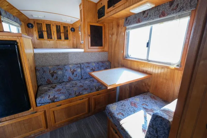 used Horse Trailers Elite Trailers  for sale, in Seguin, TX Thumbnail 11