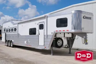 2026 Cimarron Trailers 5 Horse Side Load With Slide Living Quarters Trail 