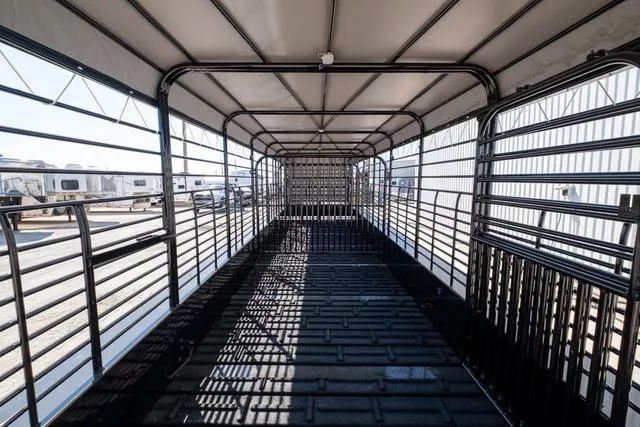 new Stock / Stock Combo Trailers Gooseneck  for sale, in Seguin, TX Thumbnail 15