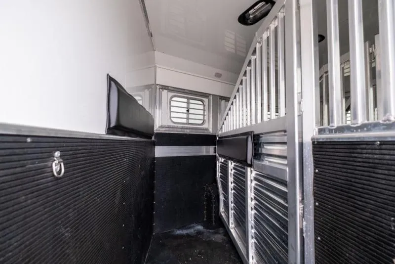 used Horse Trailers Elite Trailers  for sale, in Seguin, TX Thumbnail 20