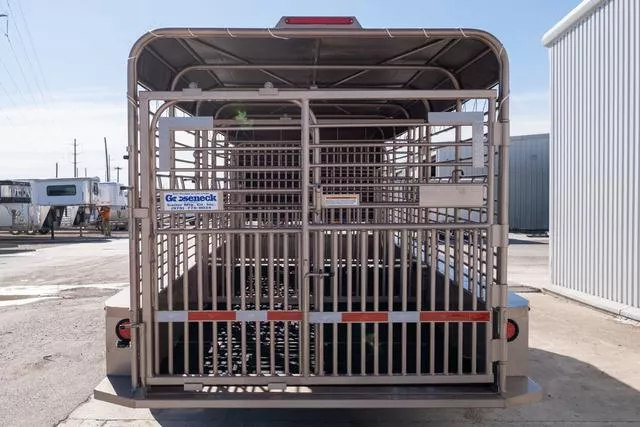 new Stock / Stock Combo Trailers Gooseneck  for sale, in Seguin, TX Thumbnail 9