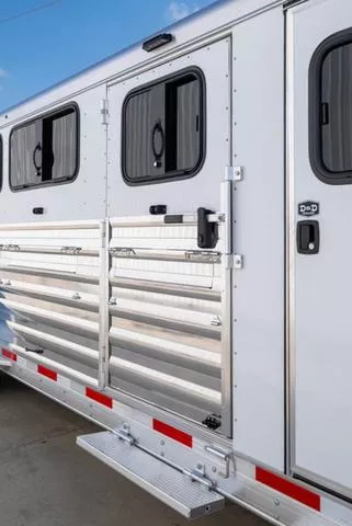 new Horse Trailers Exiss Trailers  for sale, in Seguin, TX Thumbnail 10