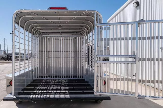 new Stock / Stock Combo Trailers Gooseneck  for sale, in Seguin, TX Thumbnail 12