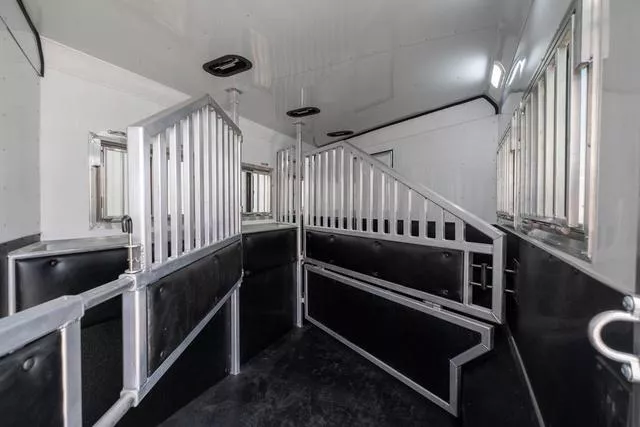 new Horse Trailers Merhow Trailers  for sale, in Seguin, TX Thumbnail 23