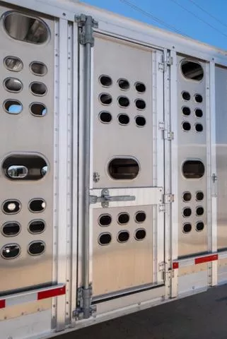 new Stock / Stock Combo Trailers EBY  for sale, in Seguin, TX Thumbnail 7