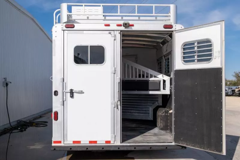 used Horse Trailers Elite Trailers  for sale, in Seguin, TX Thumbnail 19