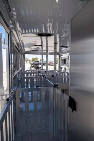 new Horse Trailers Sooner  for sale, in Seguin, TX Thumbnail 11