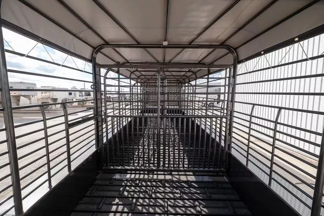 new Stock / Stock Combo Trailers Gooseneck  for sale, in Seguin, TX Thumbnail 13