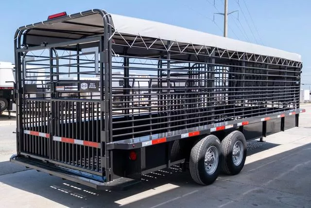 new Stock / Stock Combo Trailers Gooseneck  for sale, in Seguin, TX Thumbnail 4