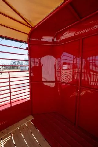 new Stock / Stock Combo Trailers Gooseneck  for sale, in Seguin, TX Thumbnail 9