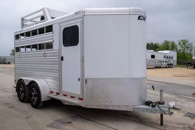 used Horse Trailers CM Trailers  for sale, in Seguin, TX Thumbnail 5