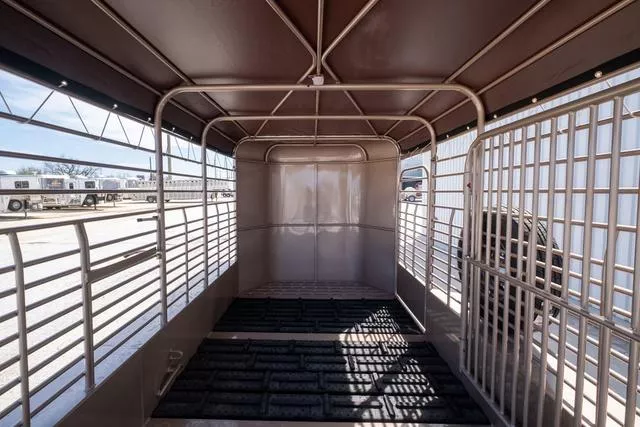 new Stock / Stock Combo Trailers Gooseneck  for sale, in Seguin, TX Thumbnail 15