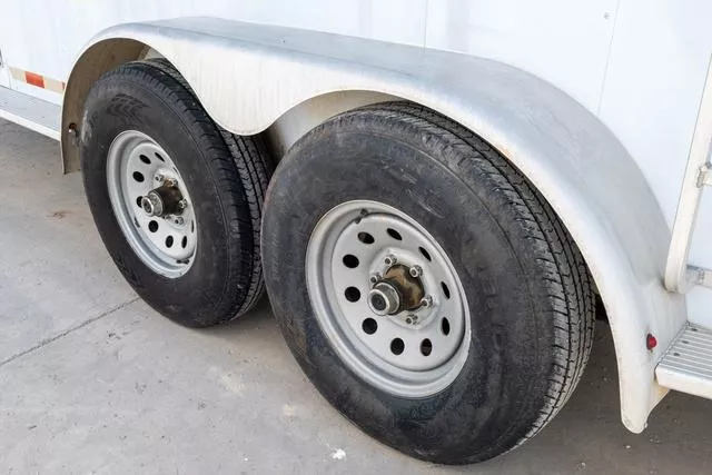 used Horse Trailers Sundowner Trailers  for sale, in Seguin, TX Thumbnail 19