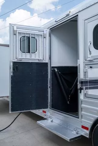 new Horse Trailers Elite Trailers  for sale, in Seguin, TX Thumbnail 45