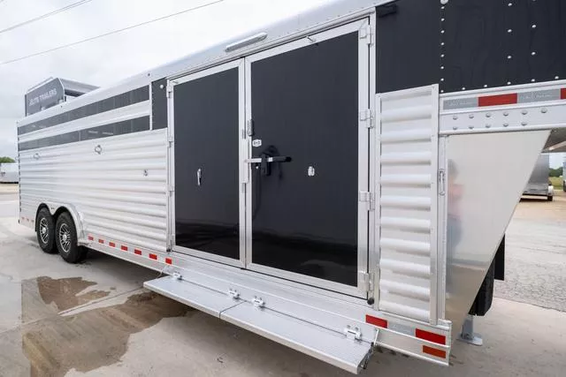 new Horse Trailers Elite Trailers  for sale, in Seguin, TX Thumbnail 7