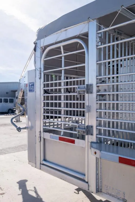 new Stock / Stock Combo Trailers Gooseneck  for sale, in Seguin, TX Thumbnail 6