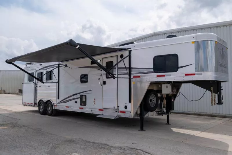 new Horse Trailers Merhow Trailers  for sale, in Seguin, TX Thumbnail 45