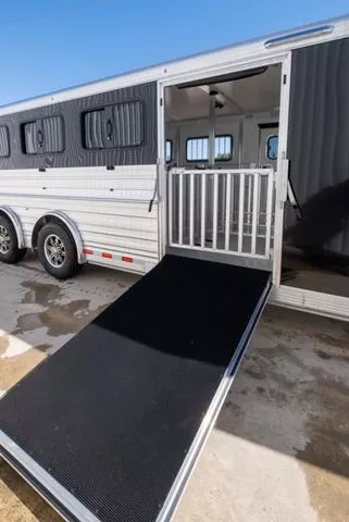 new Horse Trailers Cimarron Trailers  for sale, in Seguin, TX Thumbnail 11